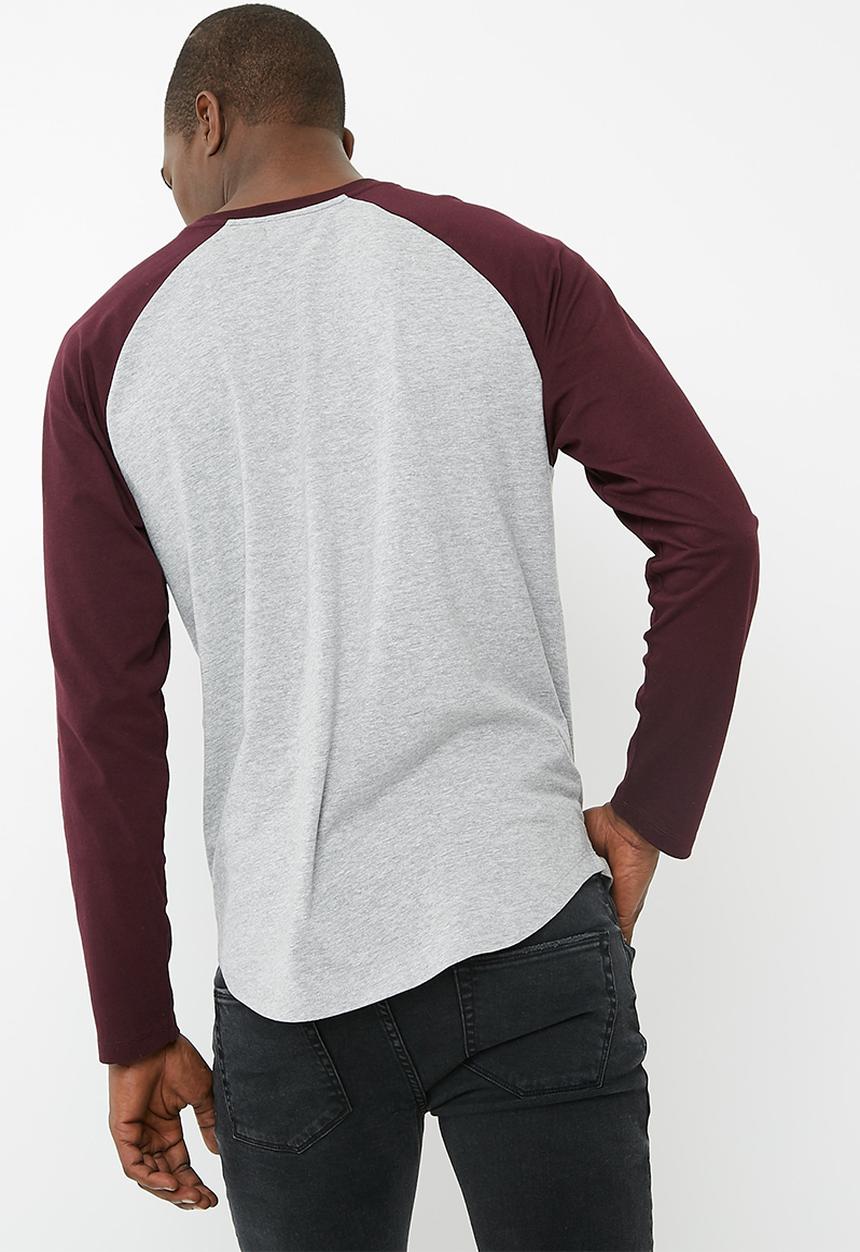 basicthread - Raglan curved hem slim tee