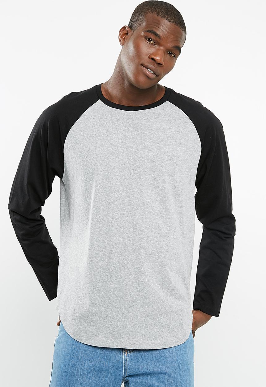 basicthread - Raglan curved hem slim tee