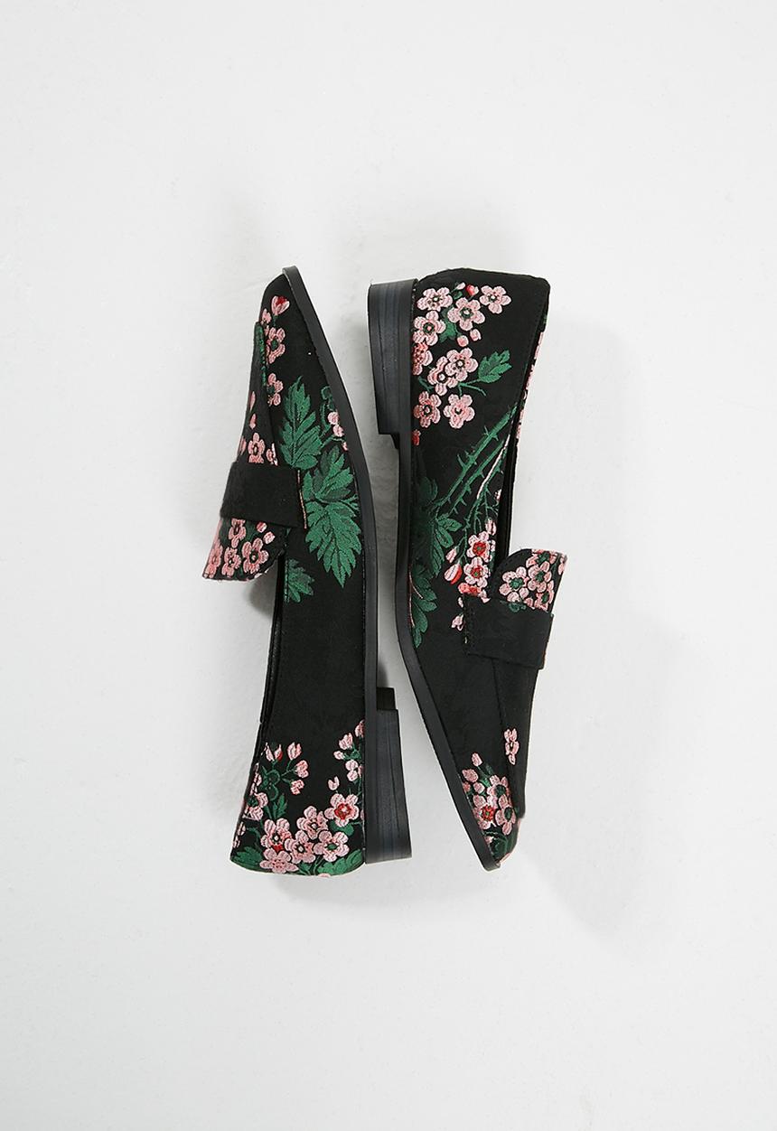 dailyfriday - Floral slip on loafer - black