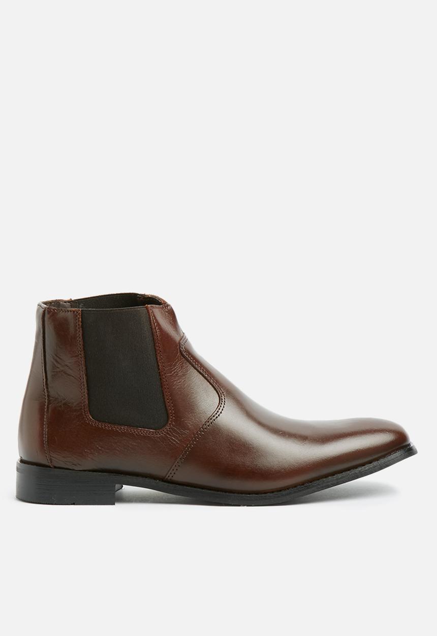 basicthread - Cameron leather chelsea boot 