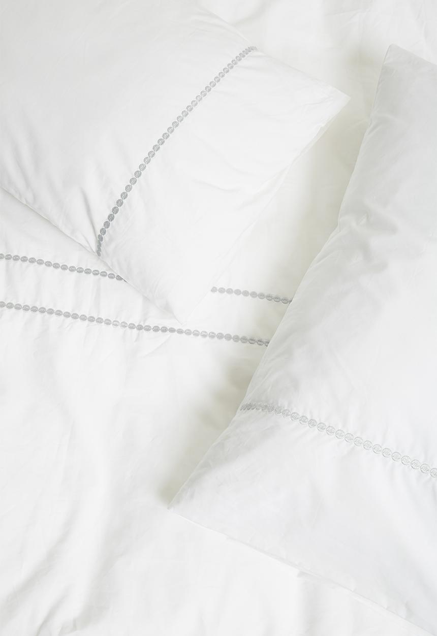Sheraton Textiles - Eclipse embroidered duvet set