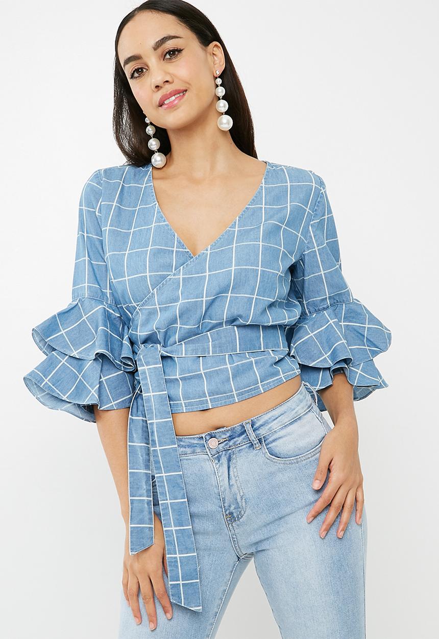 Missguided - Check wrap around tie waist denim blouse