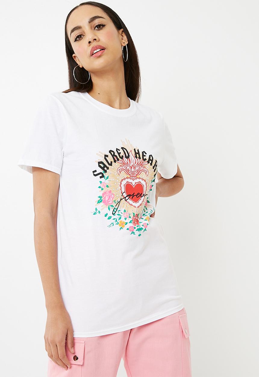 Missguided - Sacred hearts slogan t-shirt