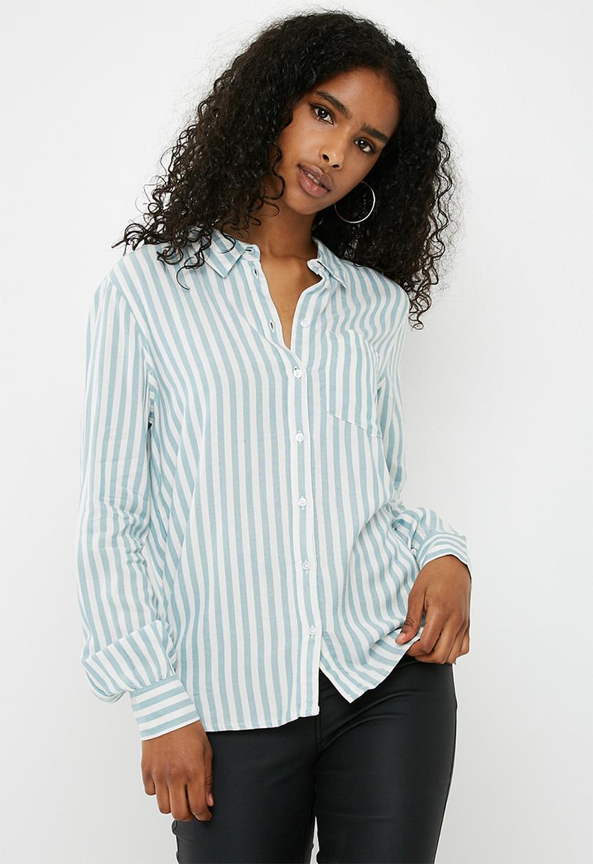 Jacqueline de Yong - Akira shirt
