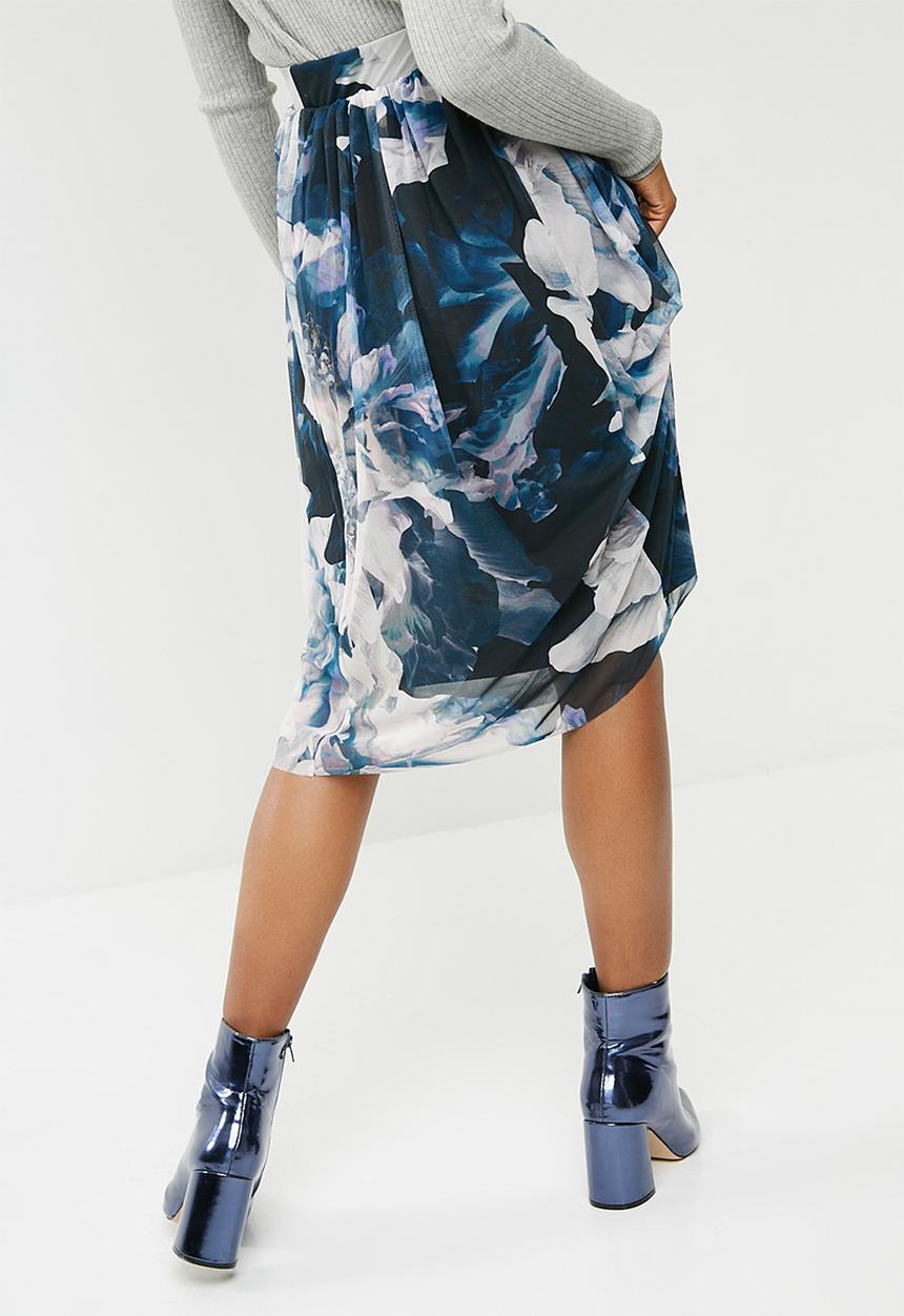 Vero Moda - Lago floral mesh midi skirt - white & blue