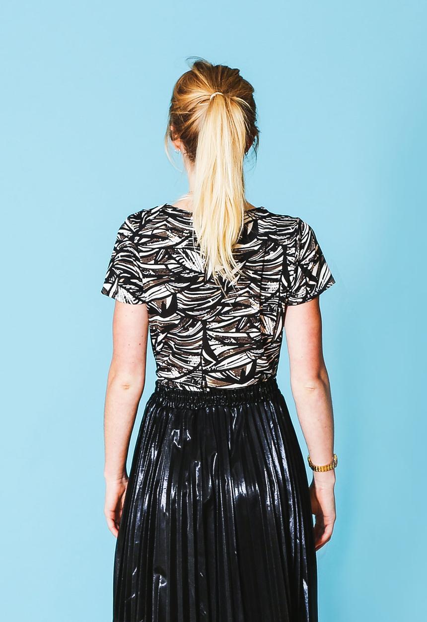 A-LIST, Lundun & Quay - Crop Top – Black, White & Brown