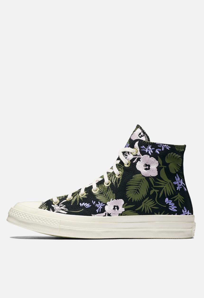Converse - Chuck Taylor All Star 70 Hi - Black / Cherry Blossom