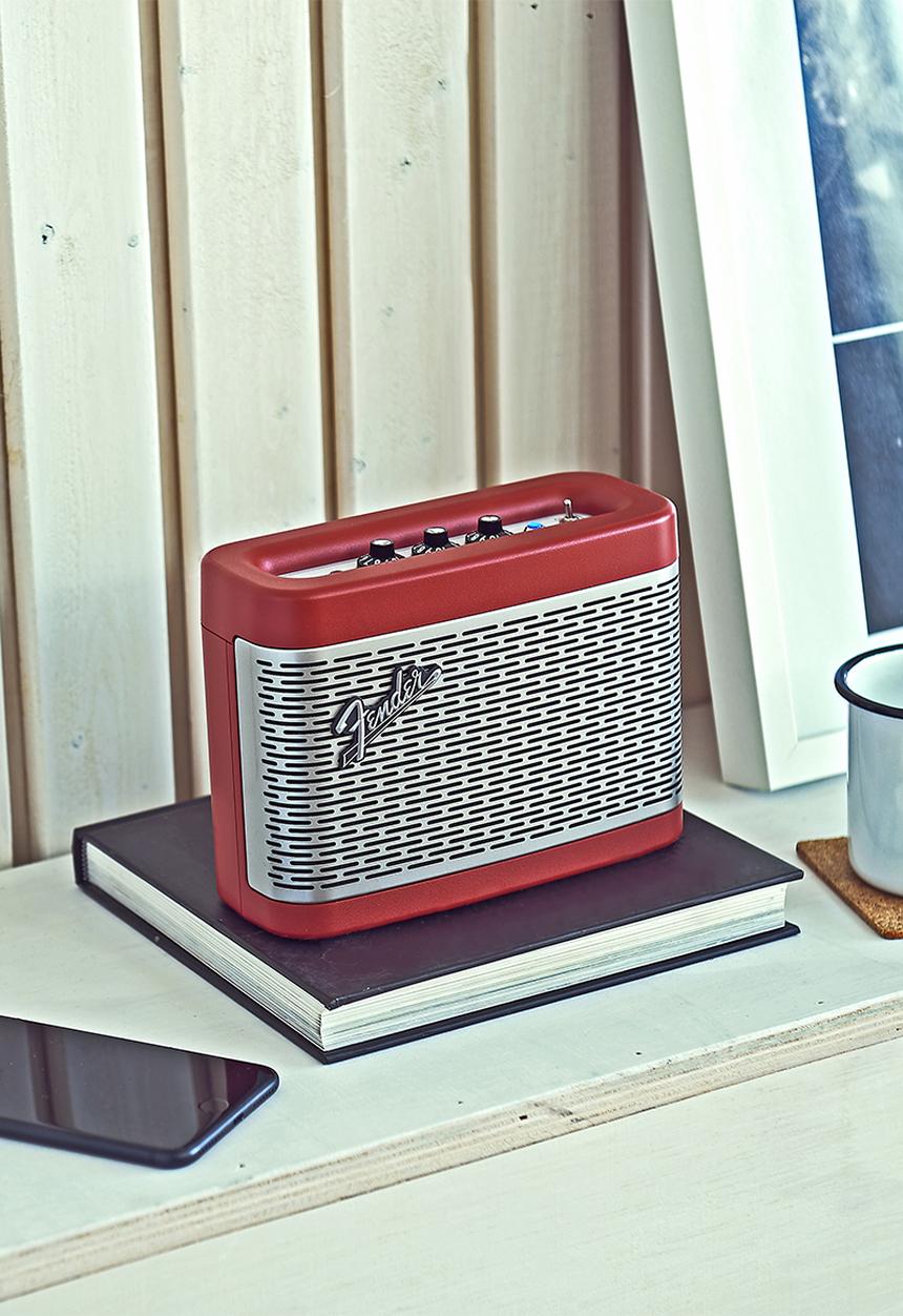 Fender - Newport bluetooth speaker - dakota red