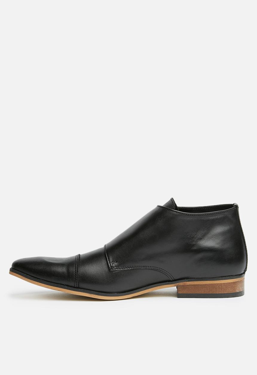 basicthread - Tony monk strap - black