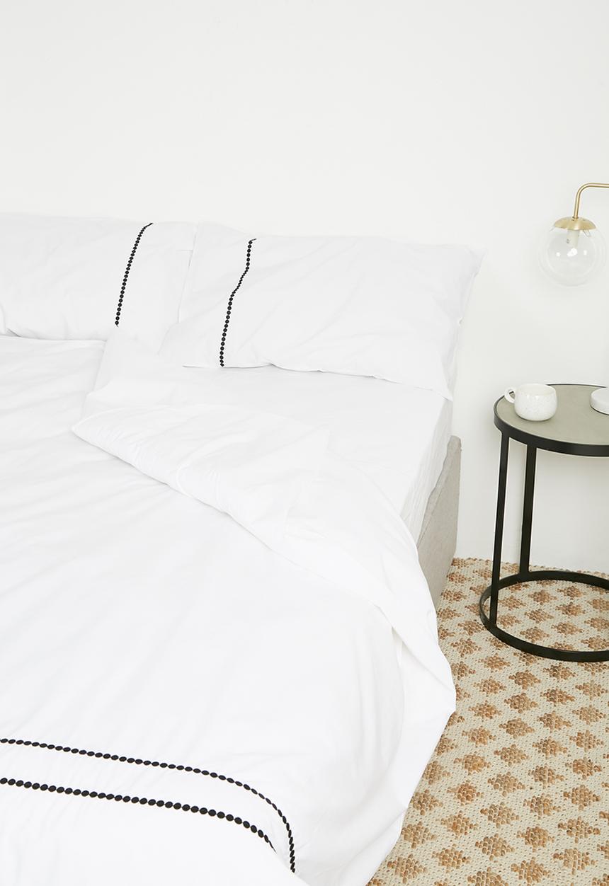 Sheraton Textiles - Eclipse embroidered duvet set