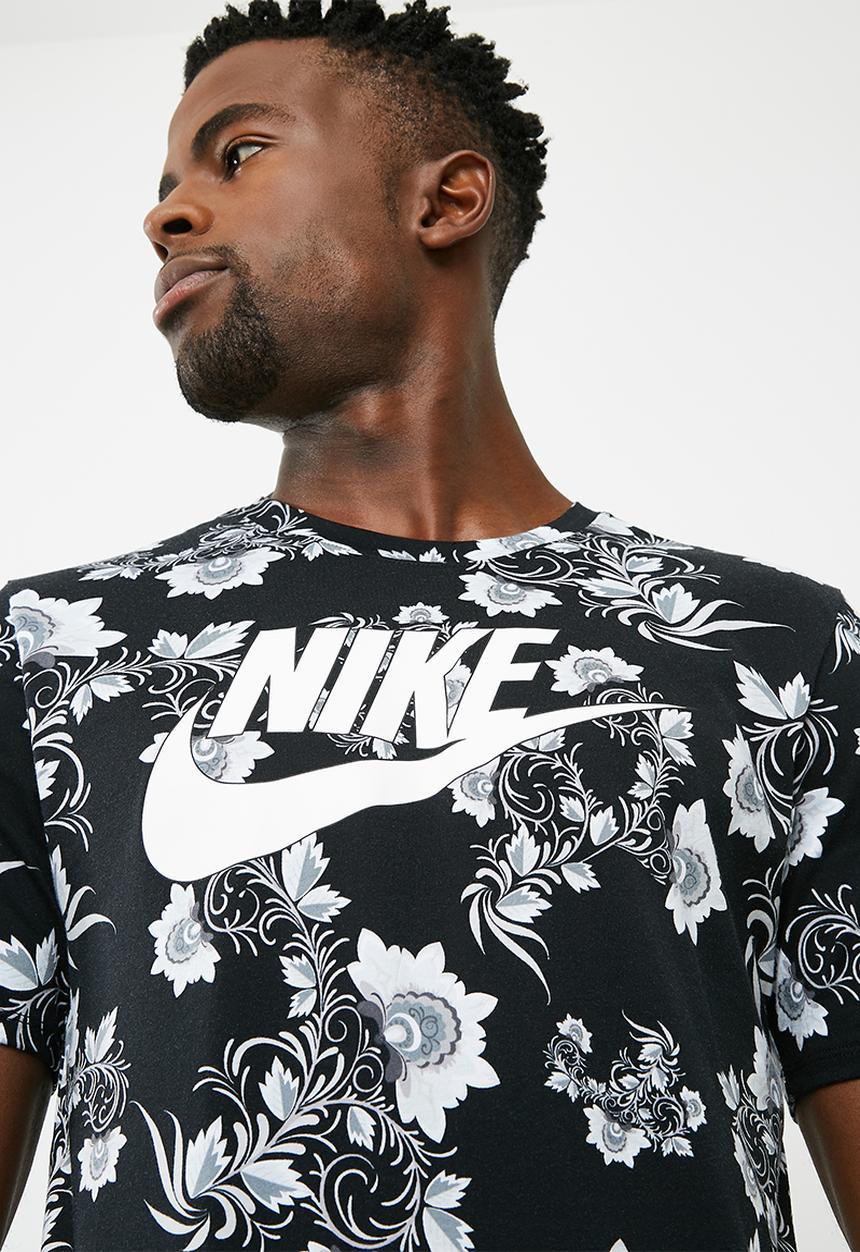 Nike - Nike sportswear concept tee