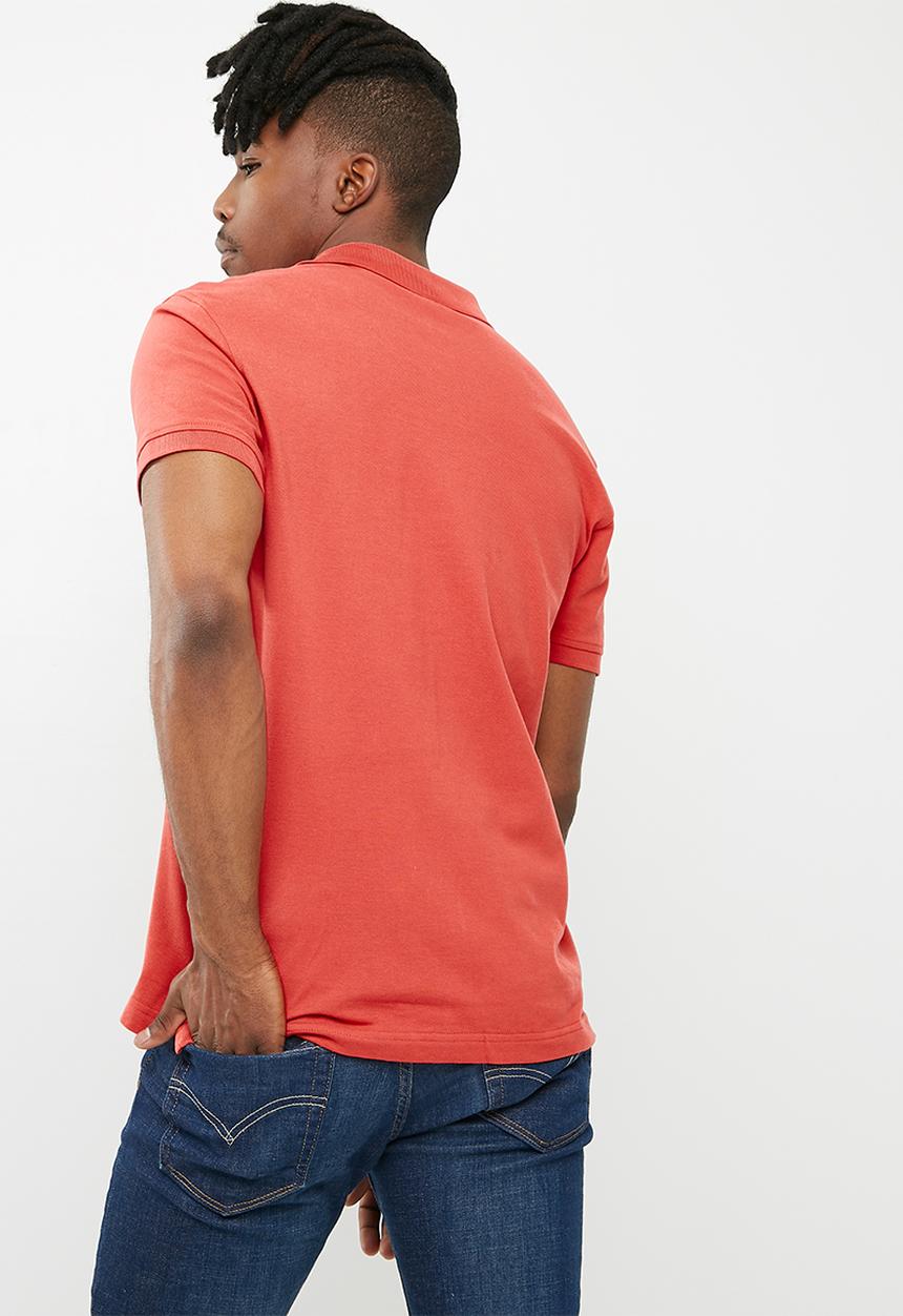 Levi’s® -  House Mark Polo- crimson 