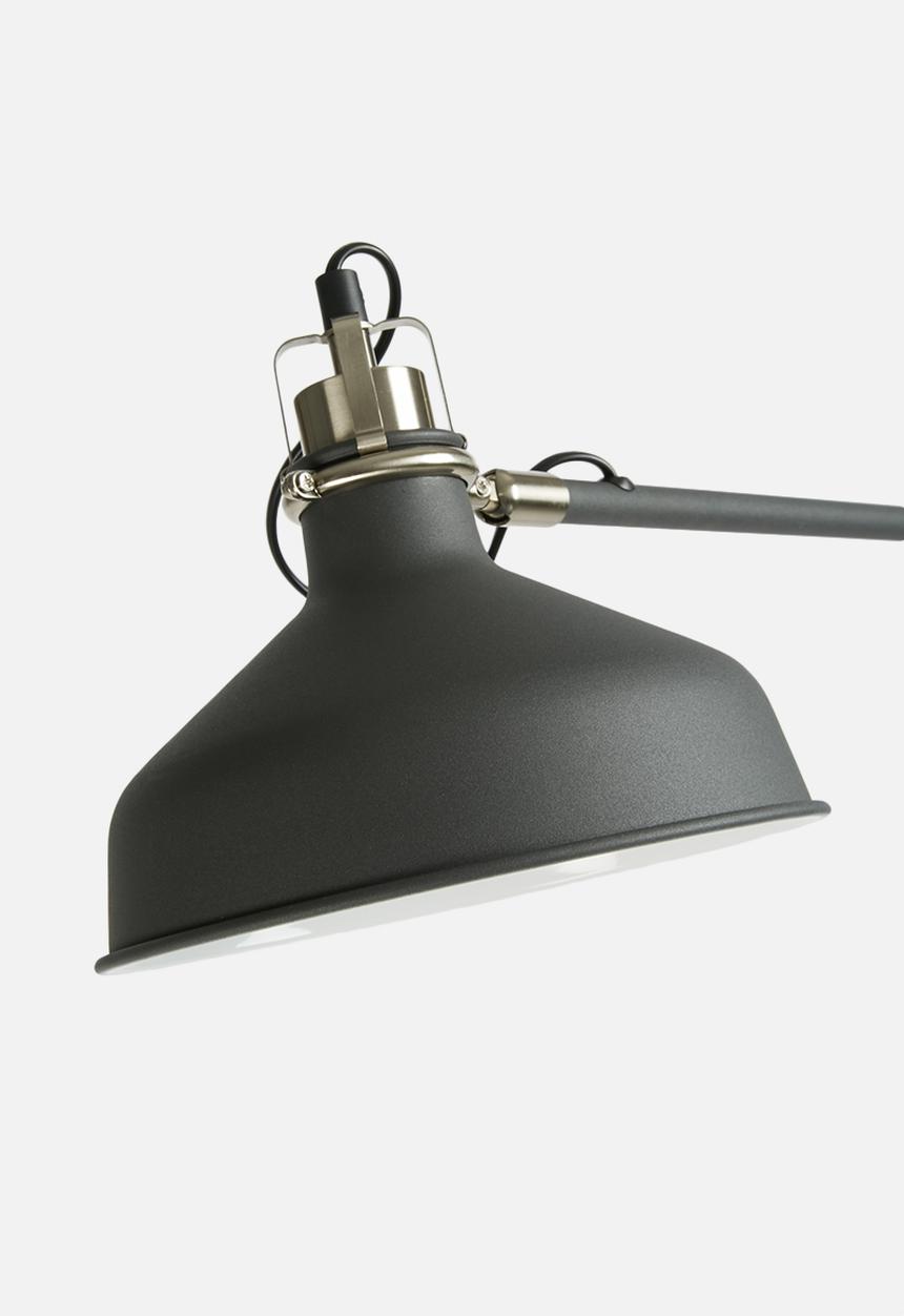 Present Time - Copious floor lamp - black 