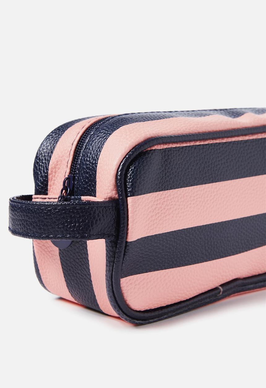 Cotton On - Sleepover cosmetic case