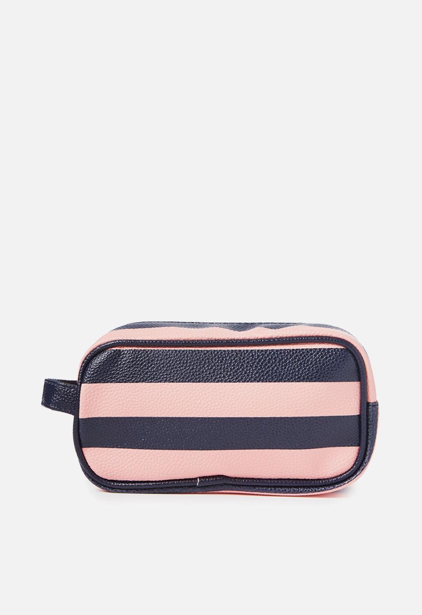 Cotton On - Sleepover cosmetic case