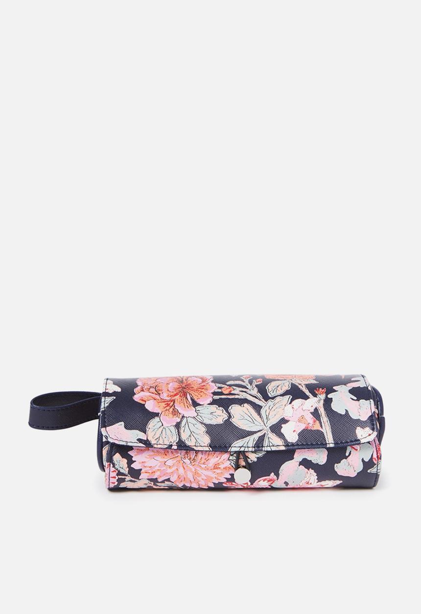 Cotton On - Roll up brush cosmetic case