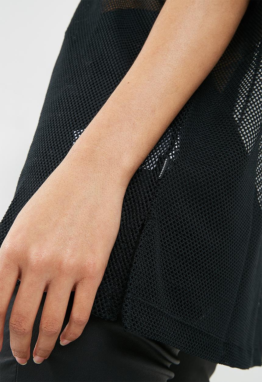 Converse - Embroidered mesh boxy tee - black