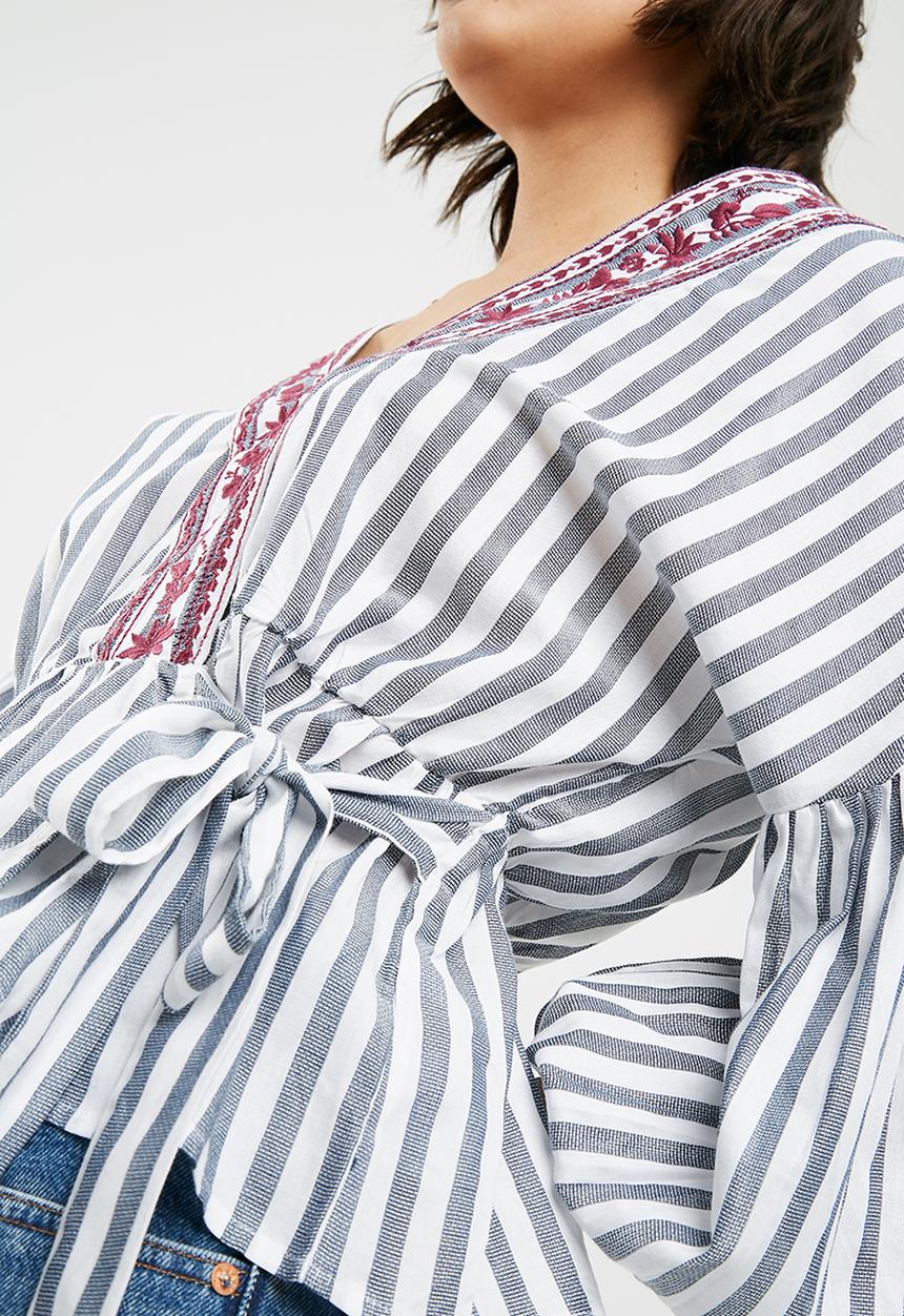New Look - Jacob striped embroidered wrap top - blue 
