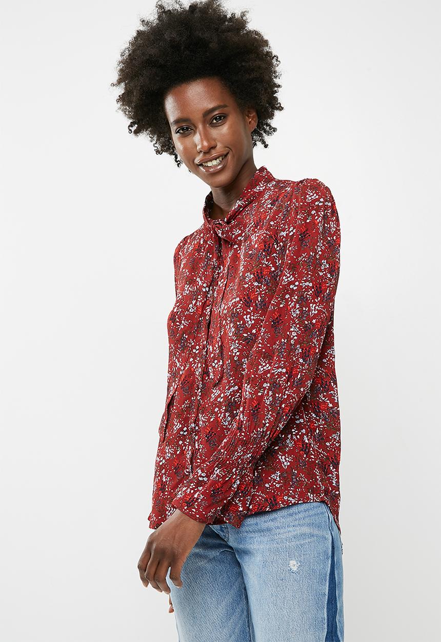Vero Moda - Camille long sleeve tie shirt - red 