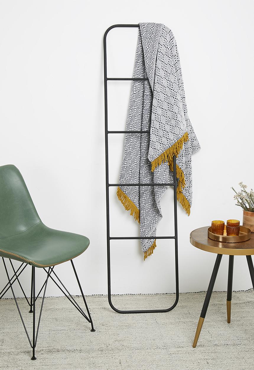 Sixth Floor - Sammy ladder - black 