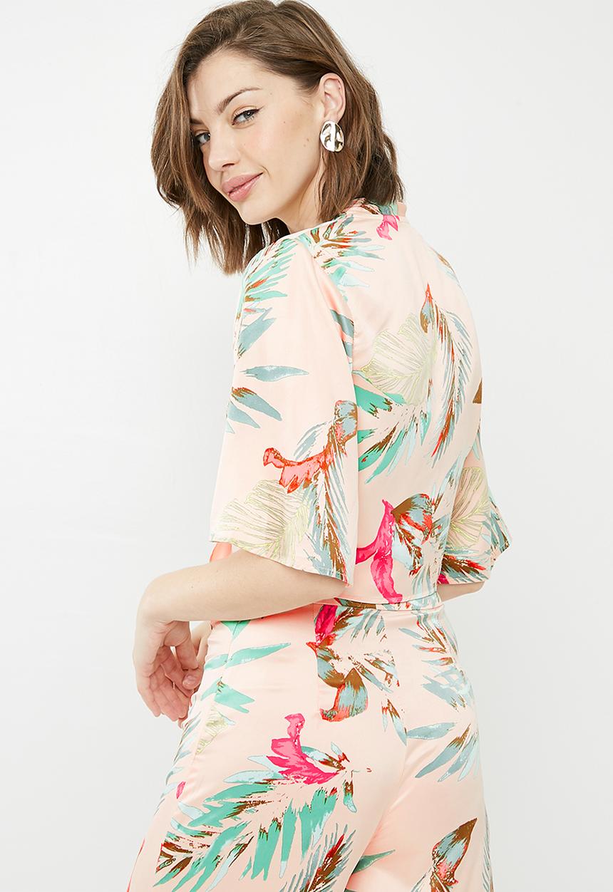 Missguided - Tropical print satin tie front top - multi