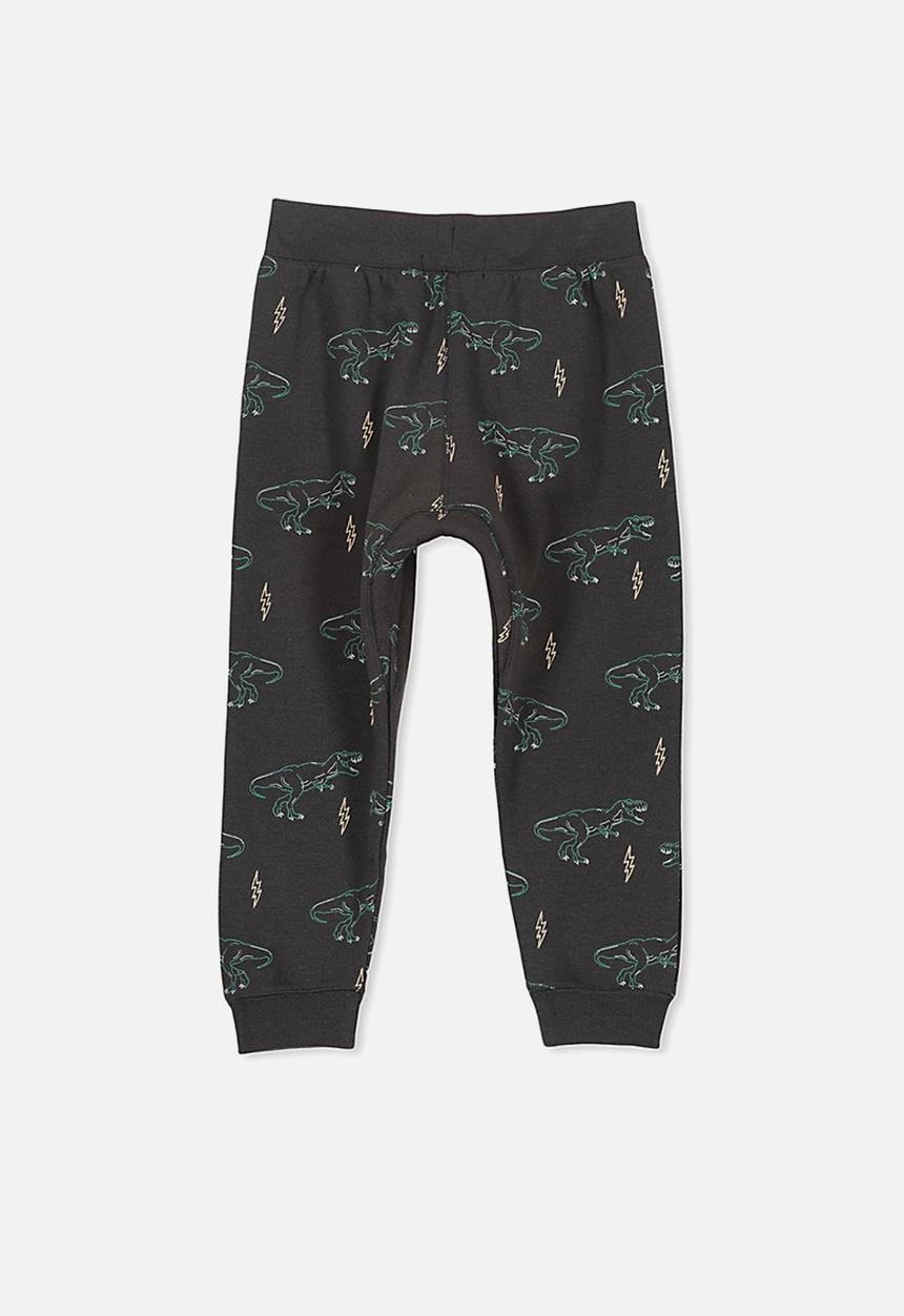 Cotton On - Kids Luca trackpants - black 