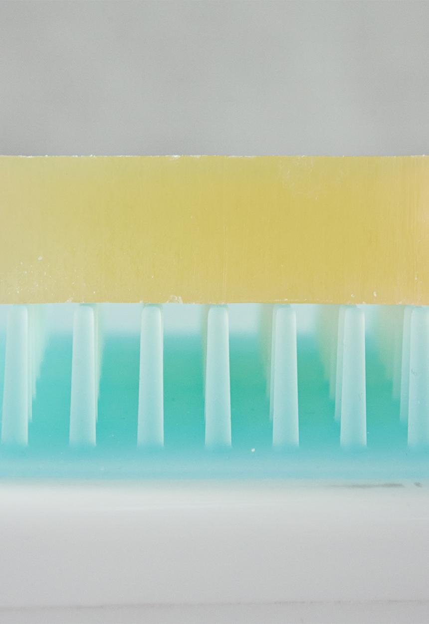 Yamazaki - Float silicone soap tray - blue