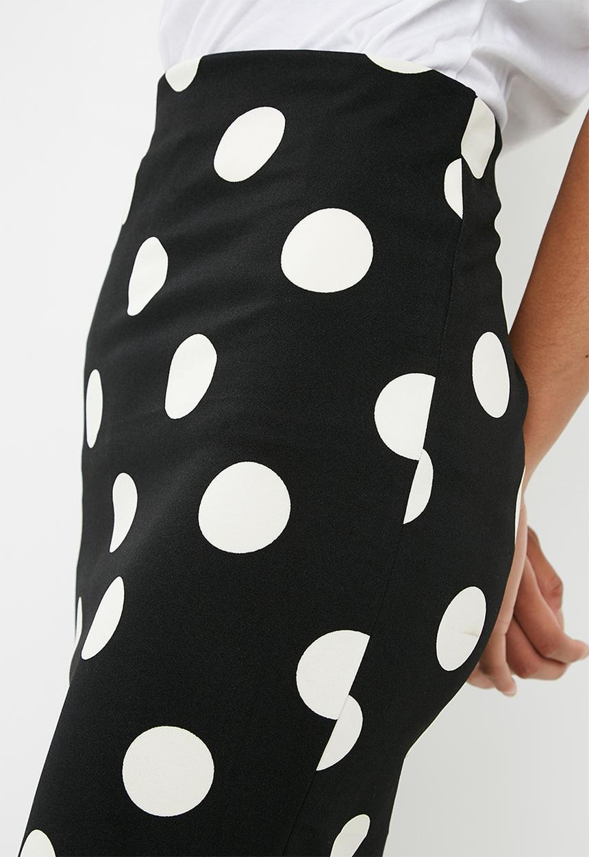 Superbalist - Printed pull on bodycon skirt - black & white 