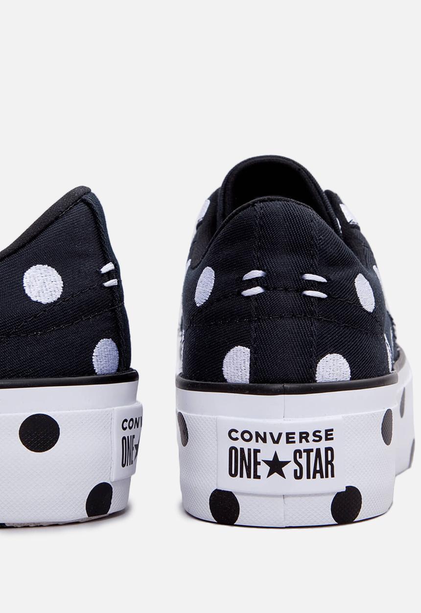 Converse - One Star platform