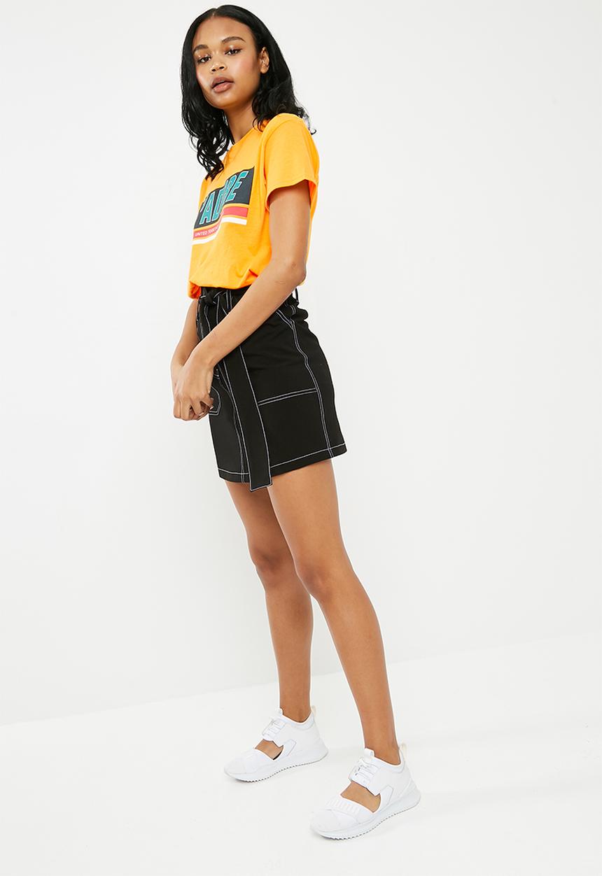 Missguided - J'adore slogan graphic T-shirt - orange 