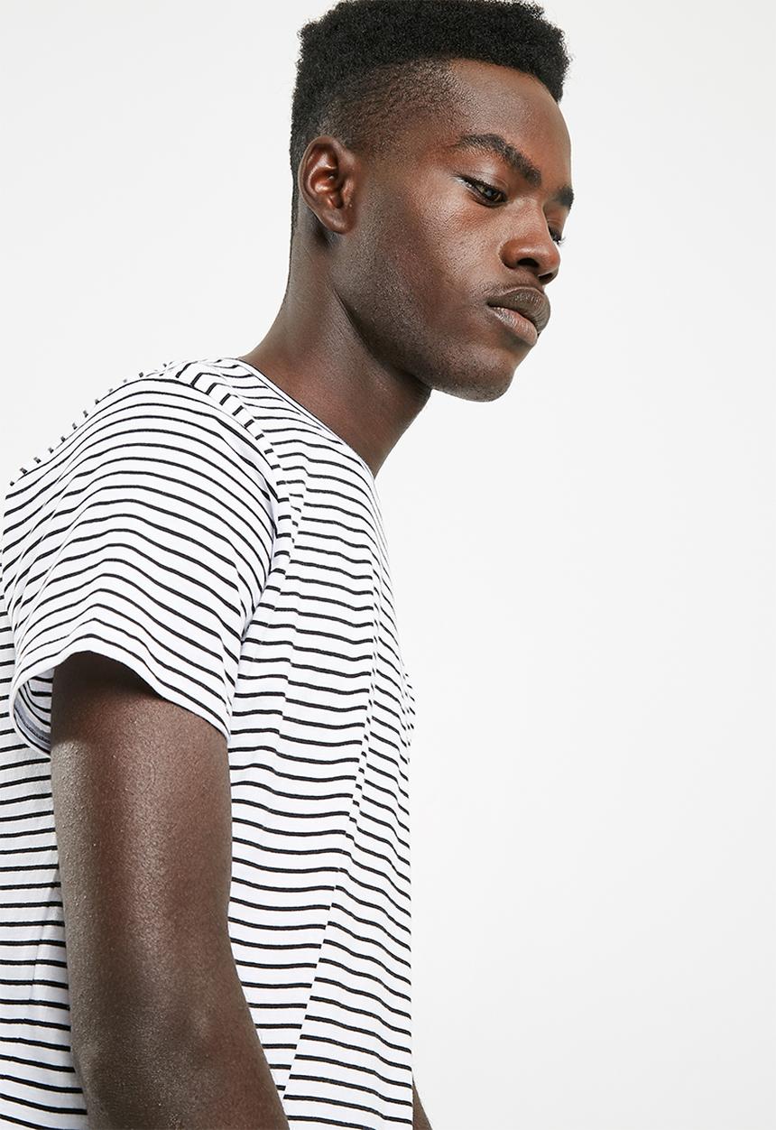 Cotton On - Tbar premium crew - white & black 