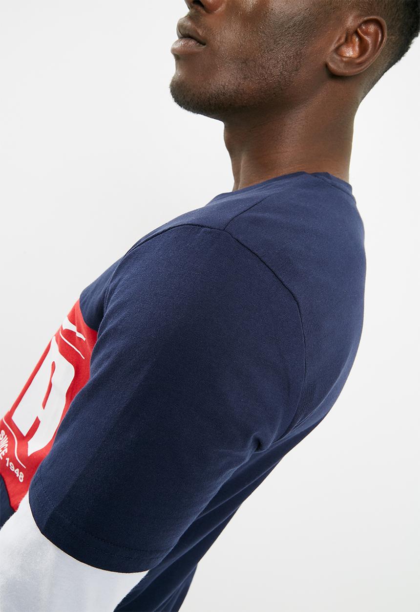PUMA - Graphic logo block tee - navy 