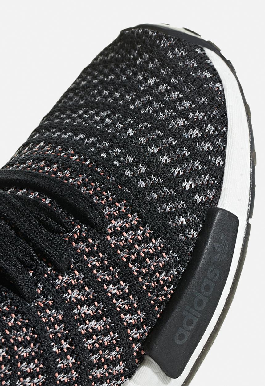 adidas Originals - NMD_R1 STLT Primeknit - Core Black / Grey