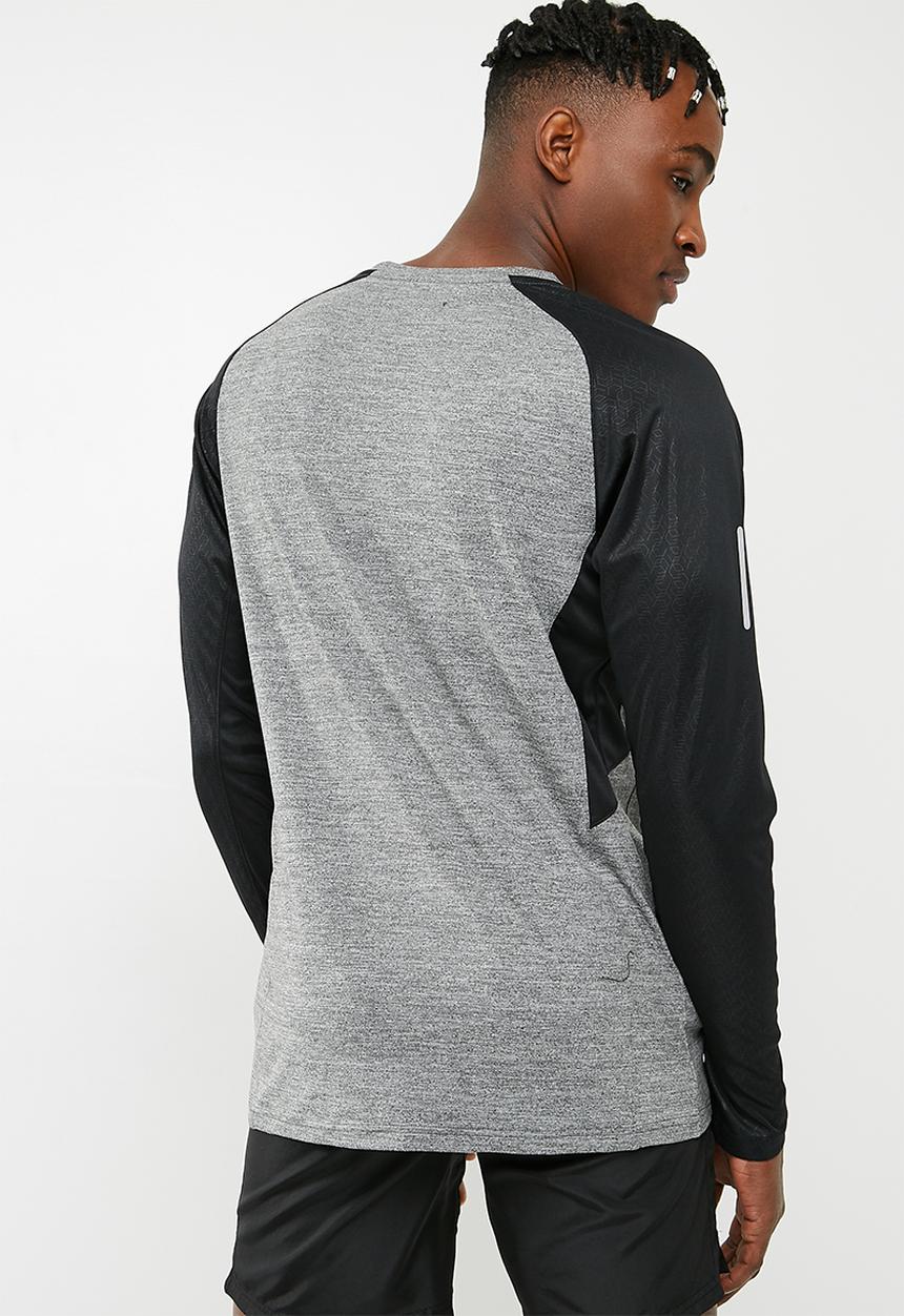 basicthread - Poly stretch panel tee - black & grey 