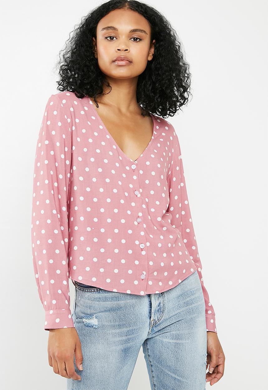 Superbalist - Soft V-neck button front shirt - pink 