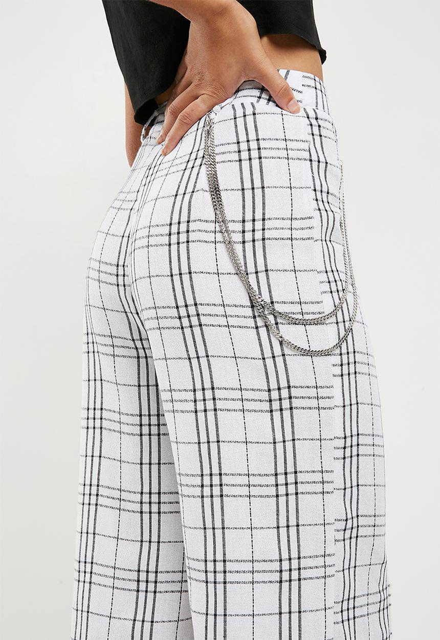 Missguided - Check print chain wide leg trousers - white & black 