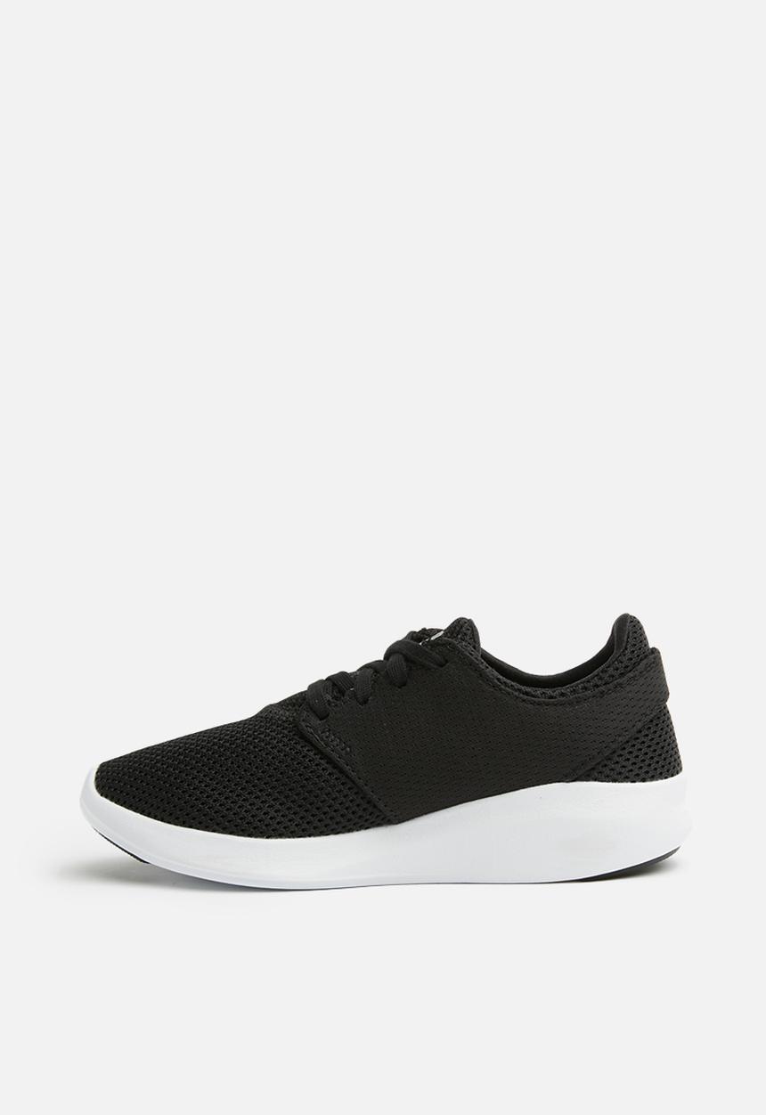 New Balance  - Coast - black / white 