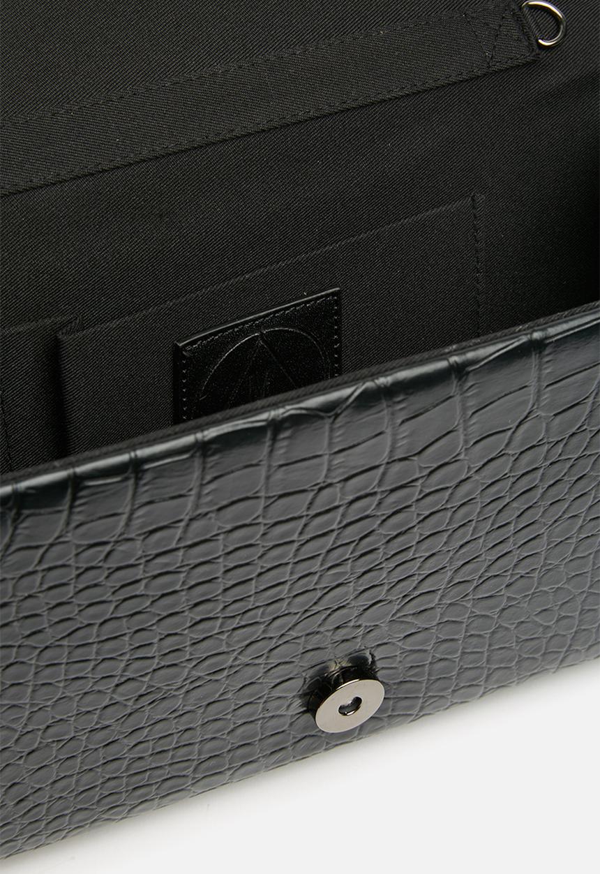 Missguided - Chain faux leather trim croc cross body bag - black