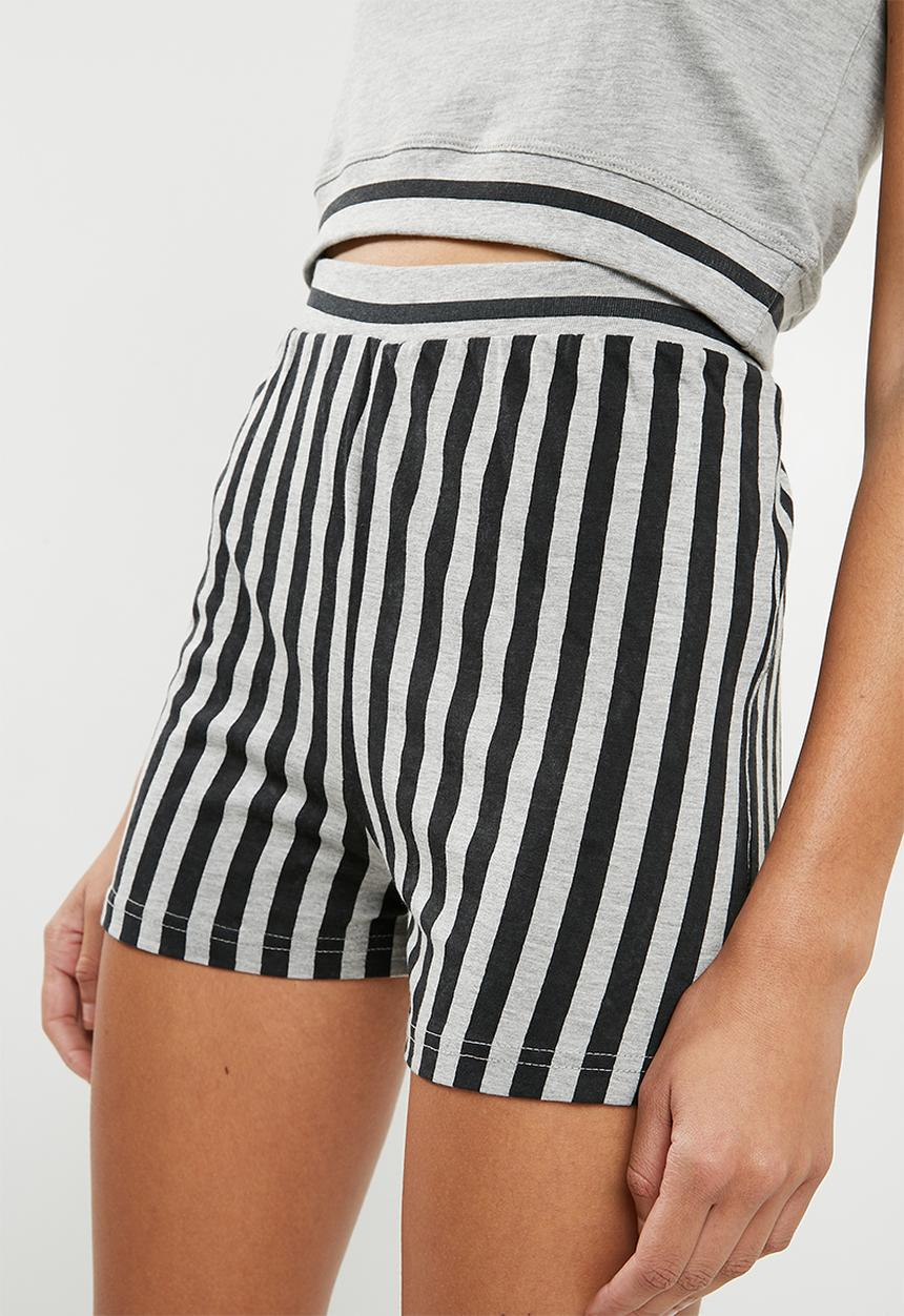 Missguided - West coast short pyjama set - grey