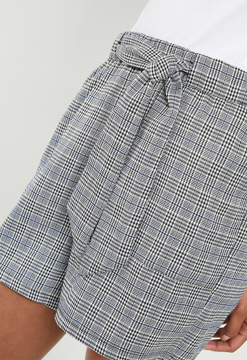 Superbalist - Check self tie shorts - multi