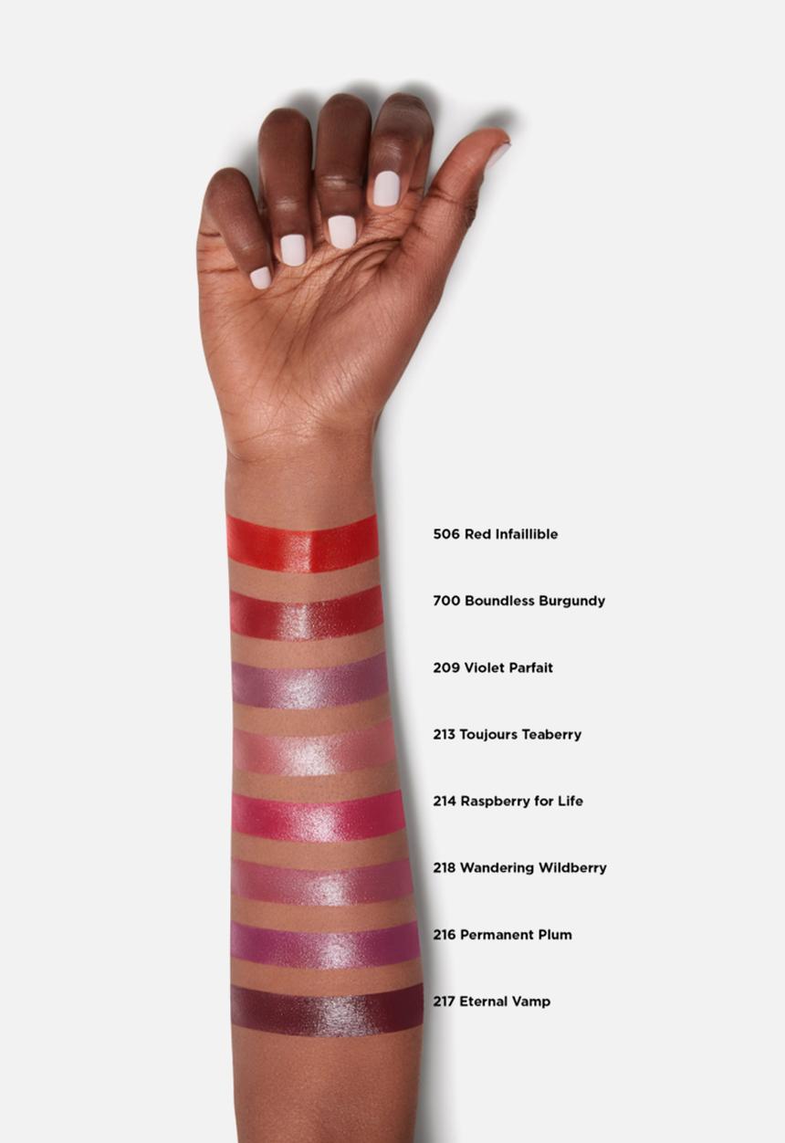 L'Oreal Paris - Infallible Lip Colour - Red Infallible 