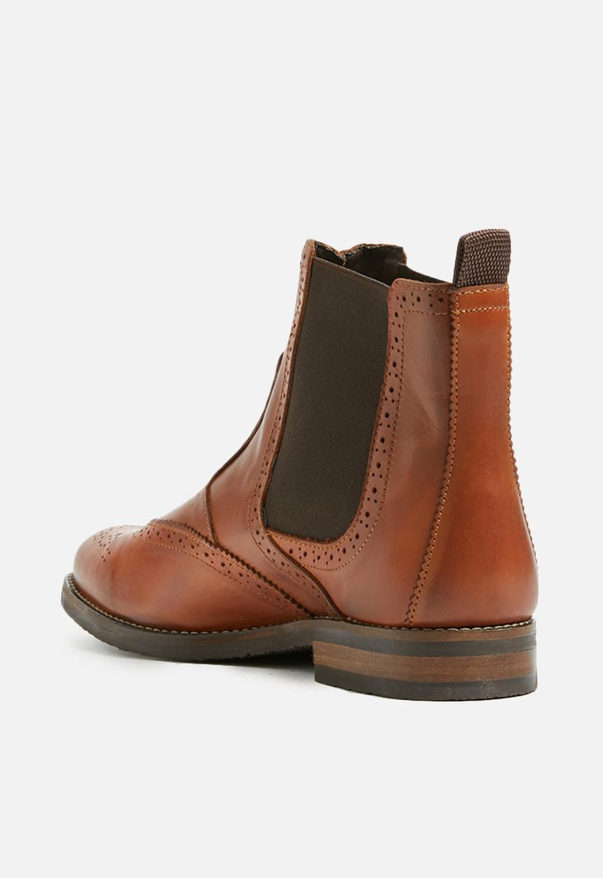 Superbalist - Brogue leather chelsea - tan