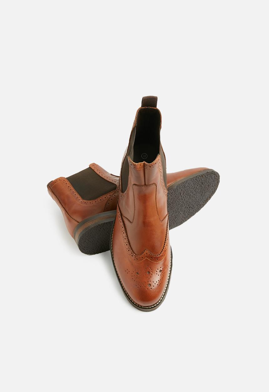 Superbalist - Brogue leather chelsea - tan