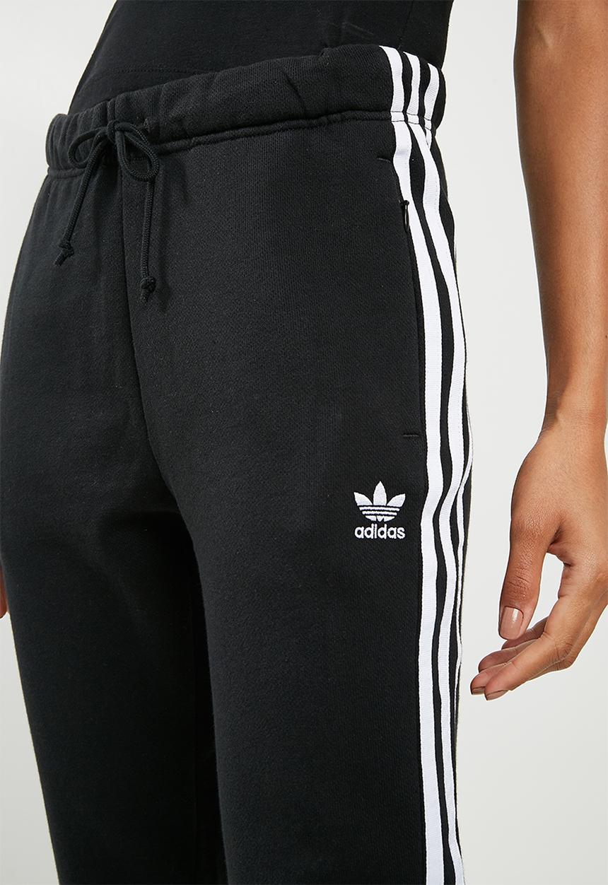 adidas Originals - Regular TP cuffed pants - black