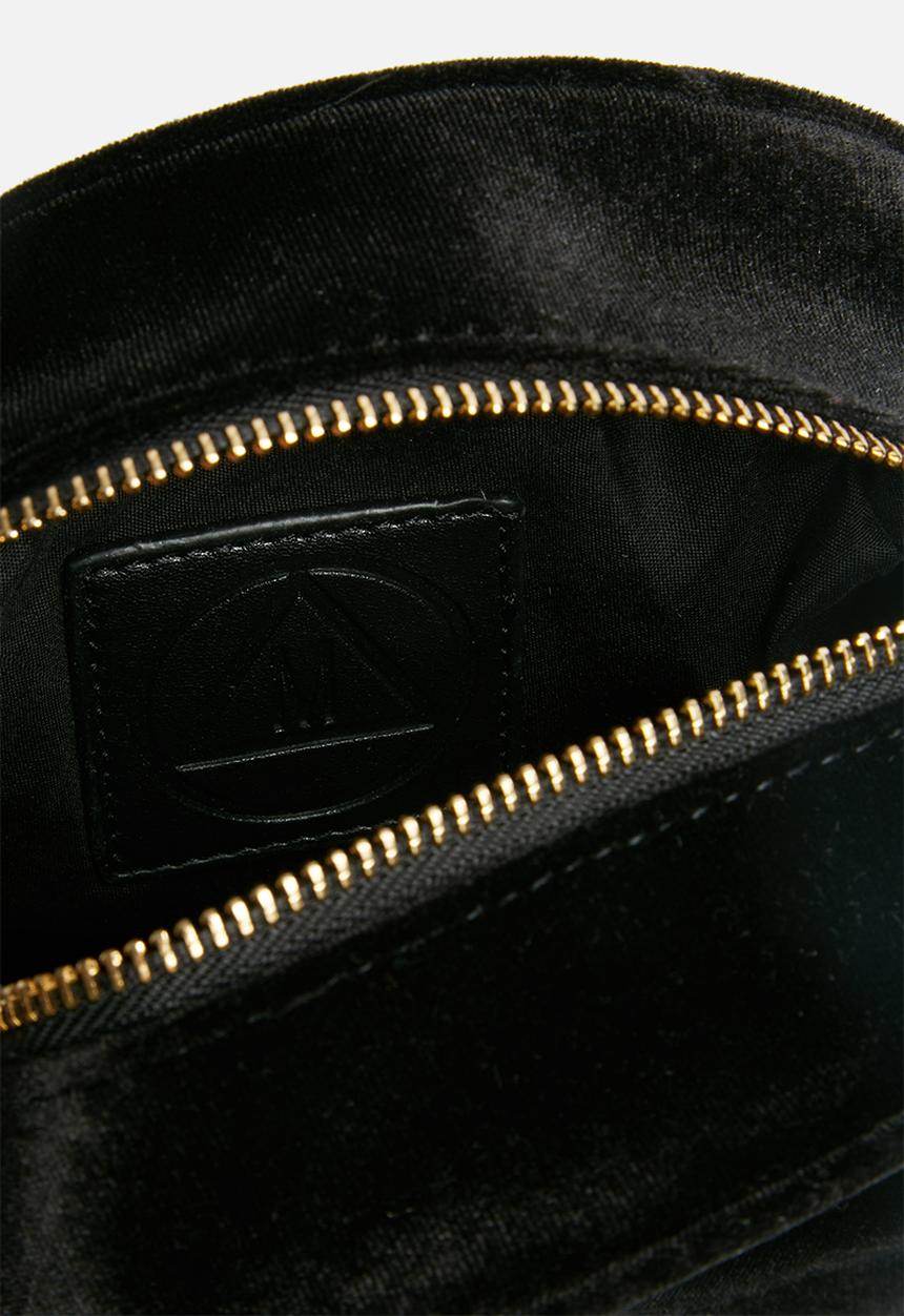 Missguided - Circle velvet tassel detail cross body bag - black