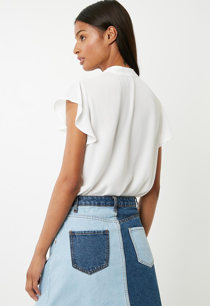 Superbalist - Ruffle sleeve key hole blouse - white