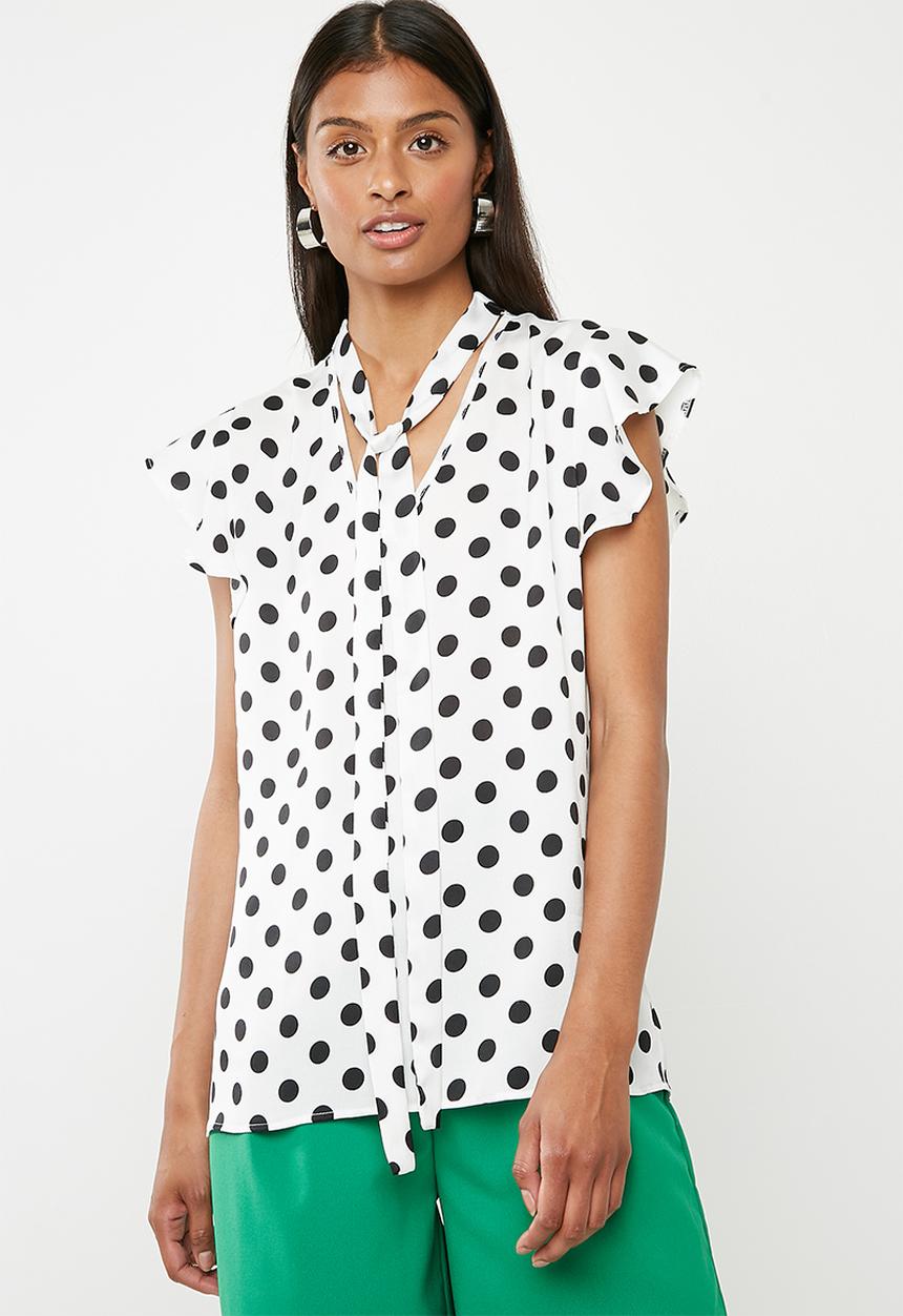 Superbalist - Ruffle sleeve key hole blouse - white & black 