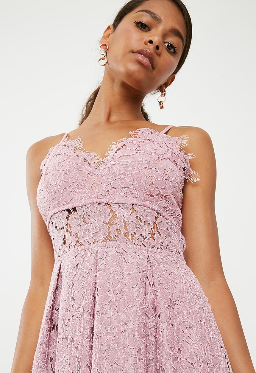 Missguided - Lace strappy midi skater dress - pink