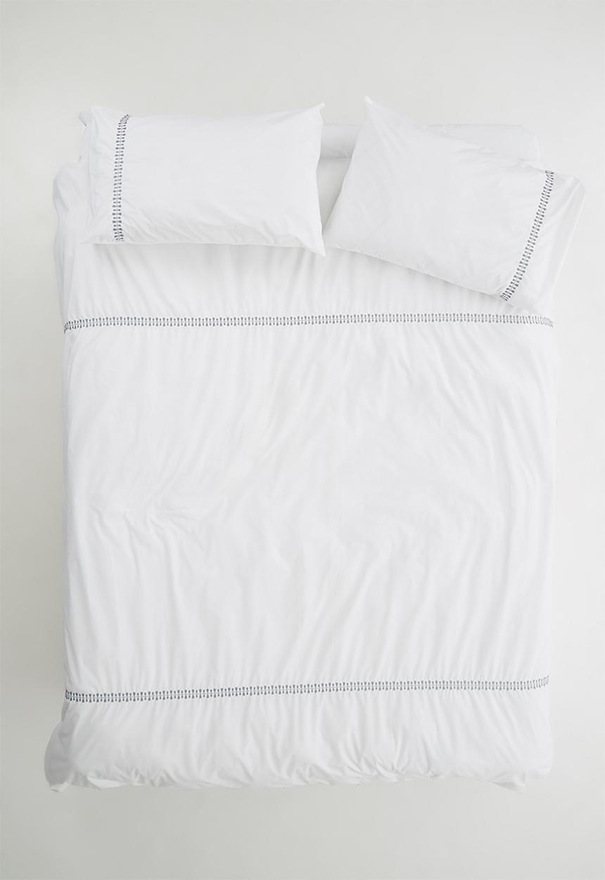 Sheraton Textiles - Elfin embroidered duvet cover set - white & grey