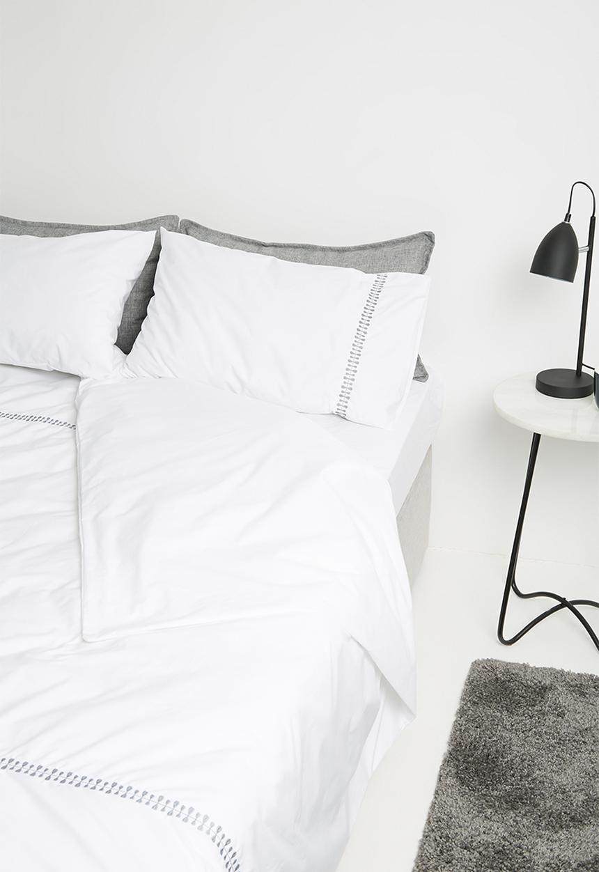 Sheraton Textiles - Elfin embroidered duvet cover set - white & grey